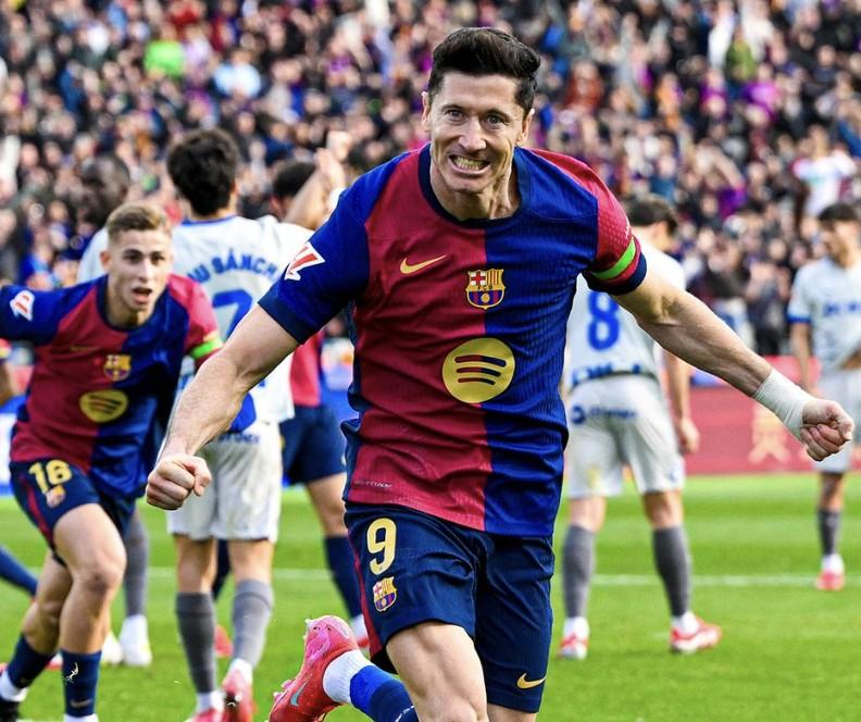 开云娱乐真人 - 莱万多夫斯基关键节点赛况扑朔迷离，皇家马德里带队取胜！